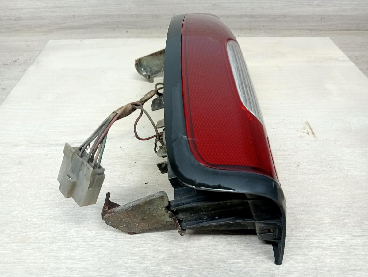 9073616