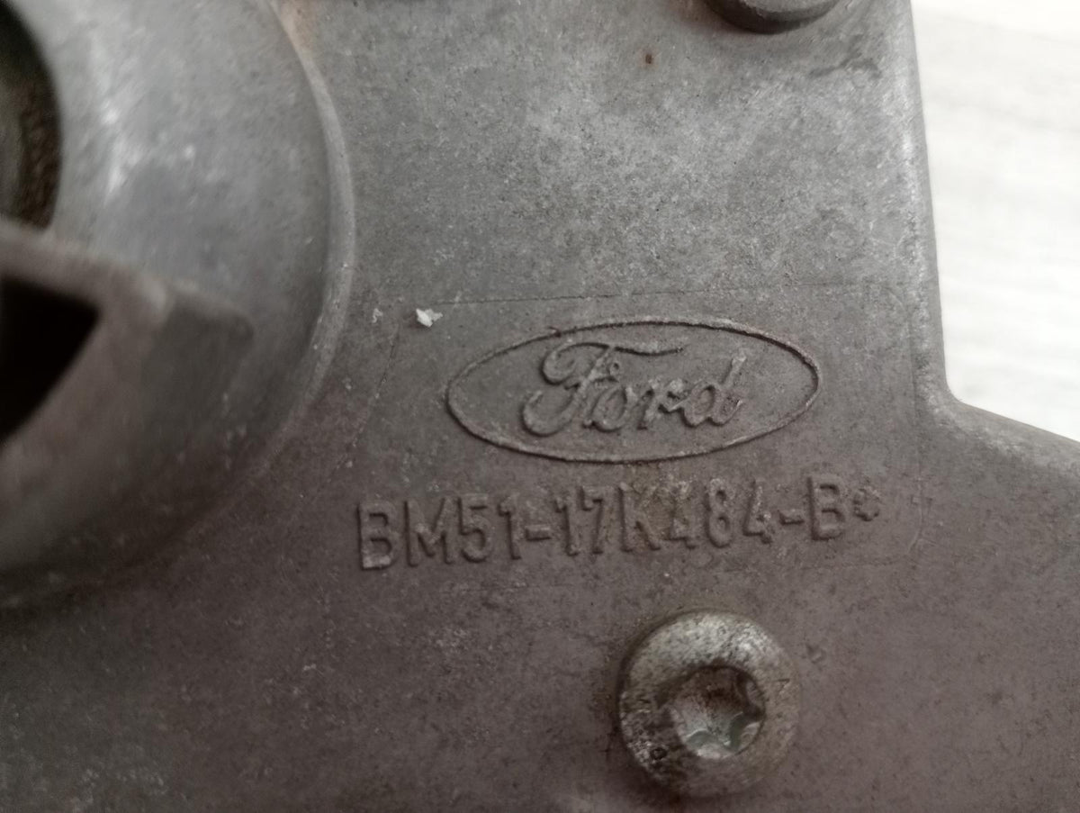 8989024