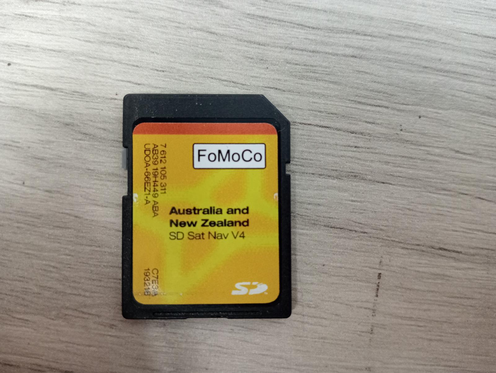 8945528