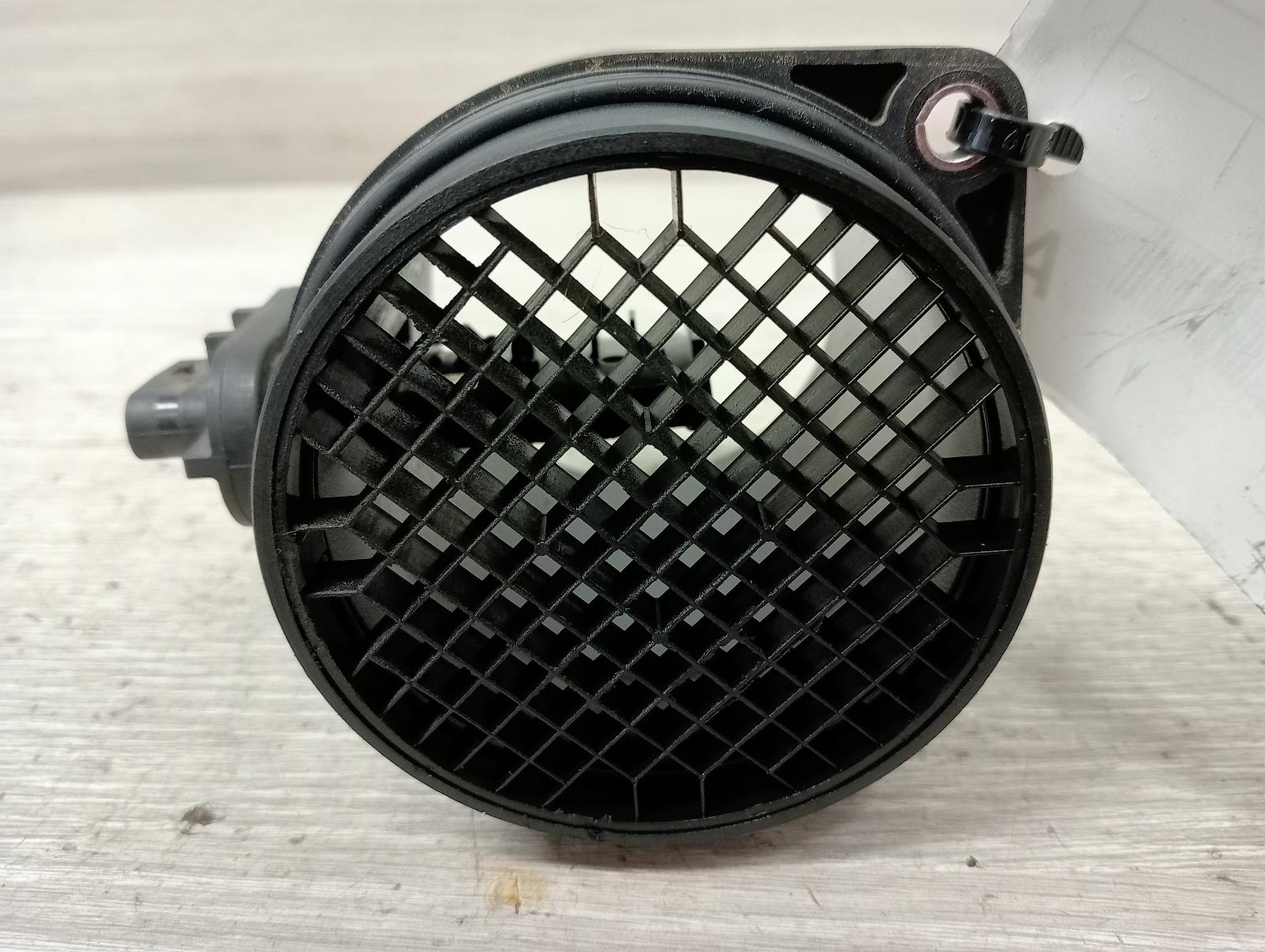 8951363
