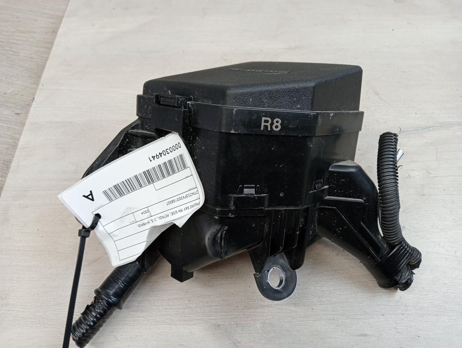 8950807