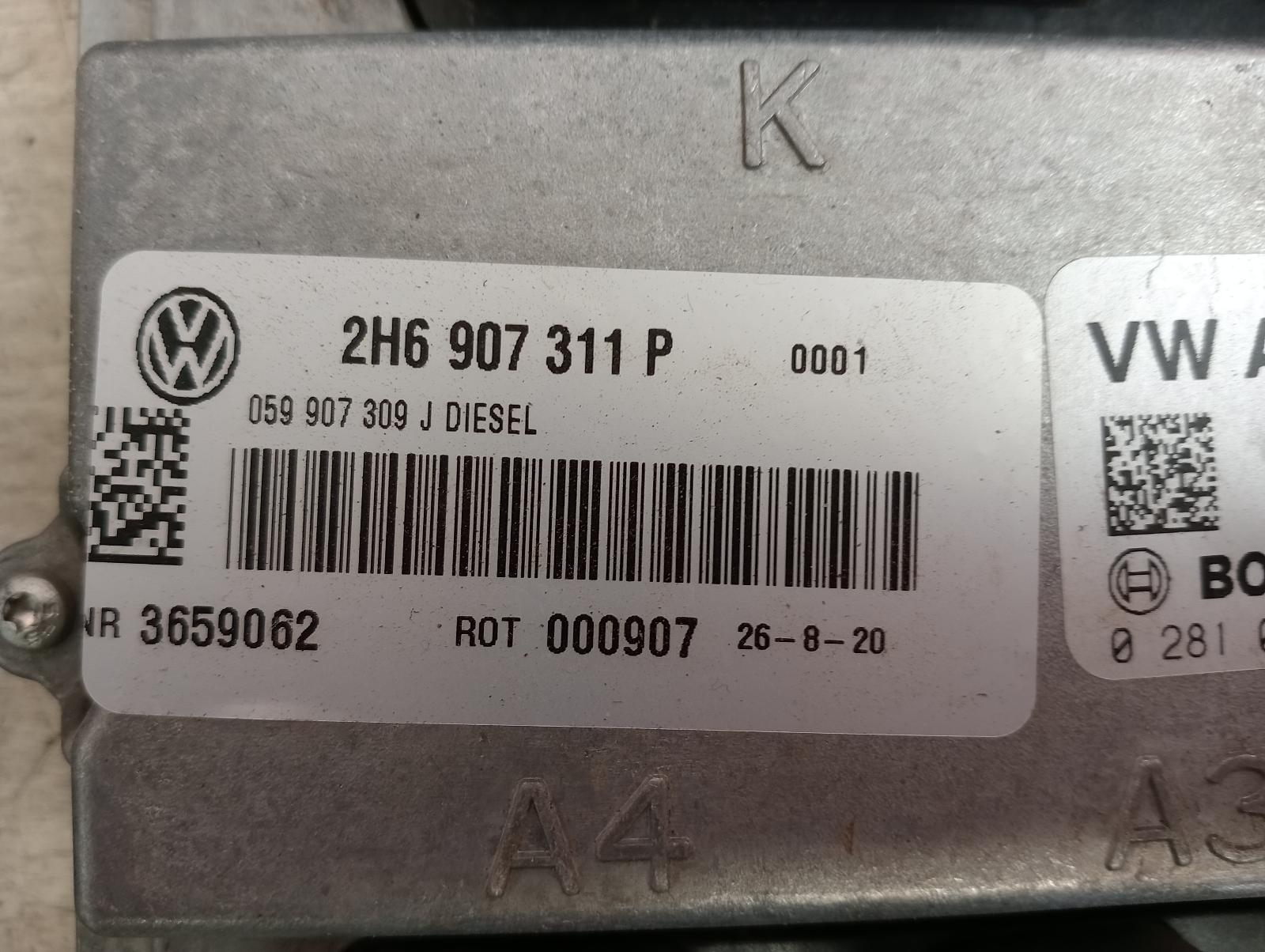 8946385