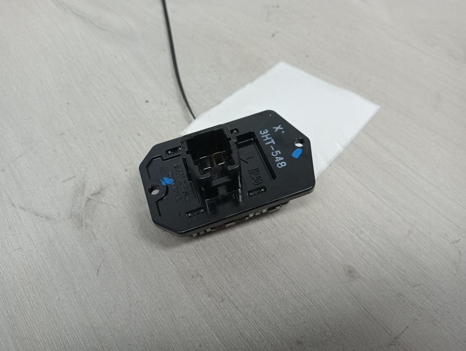 8977814