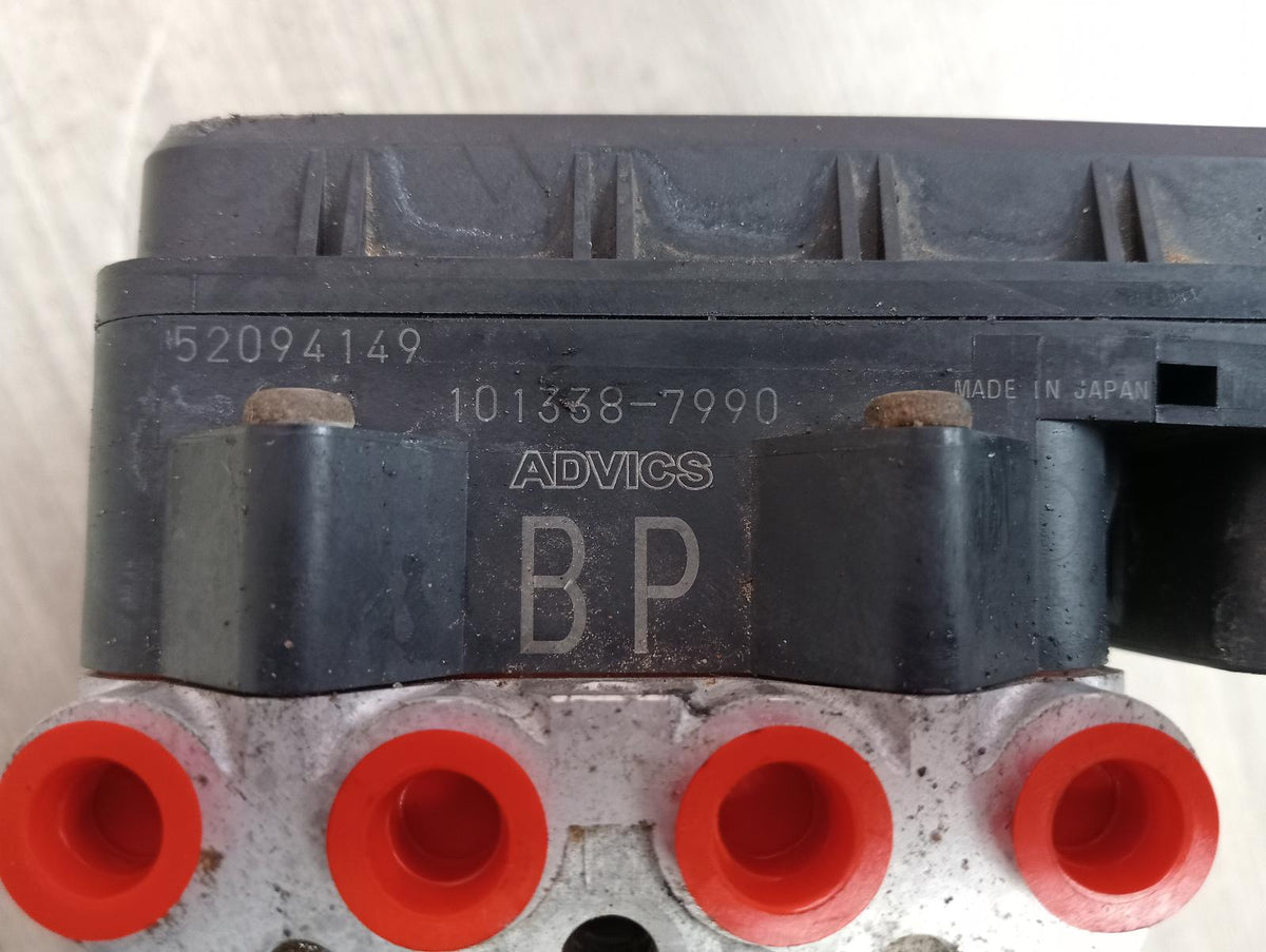 9065567