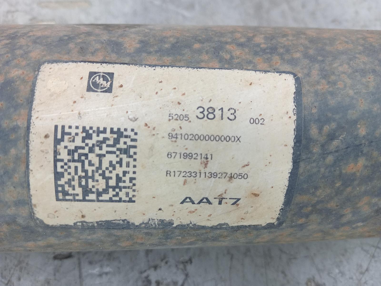 8992622