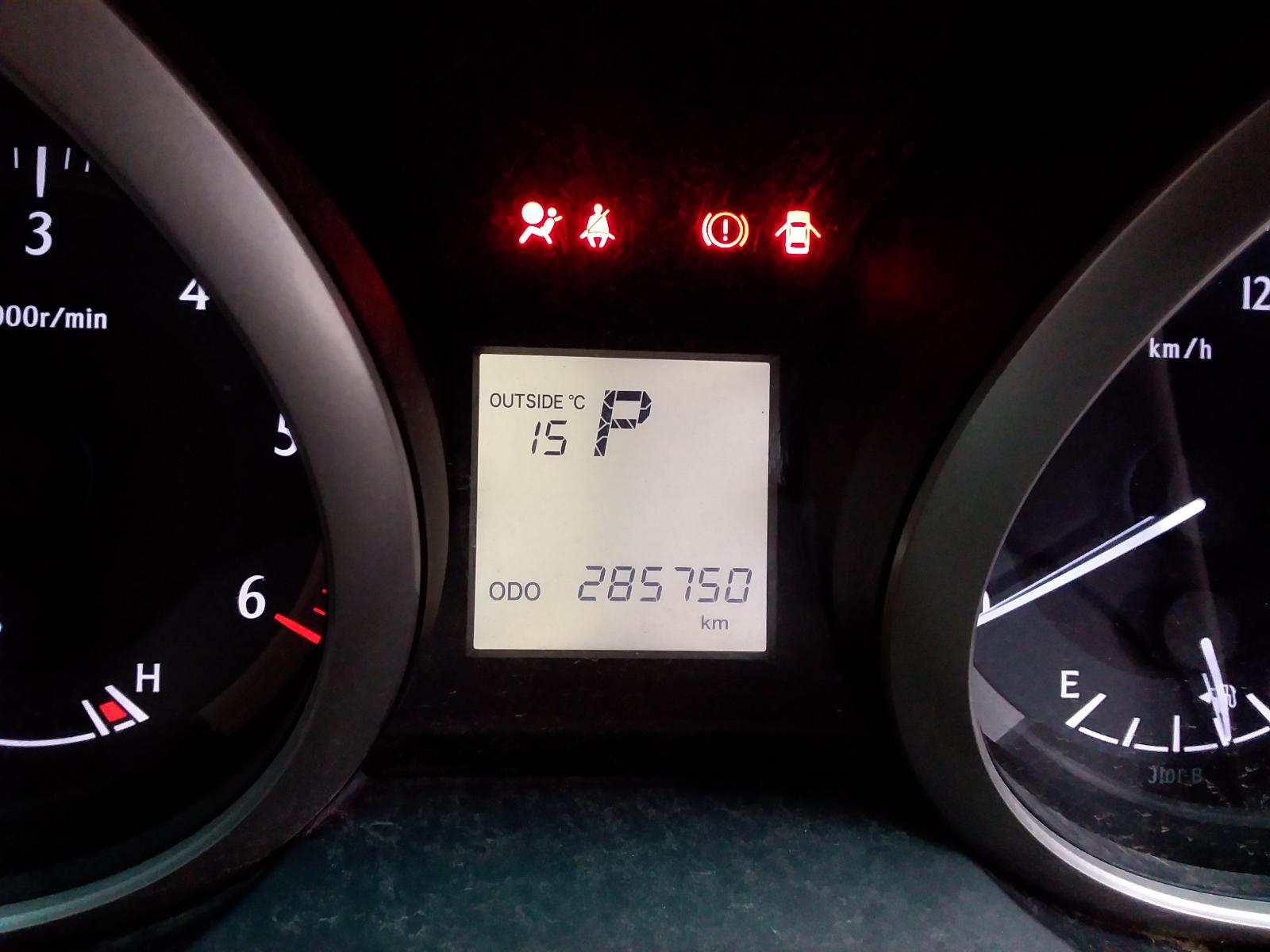 8981582