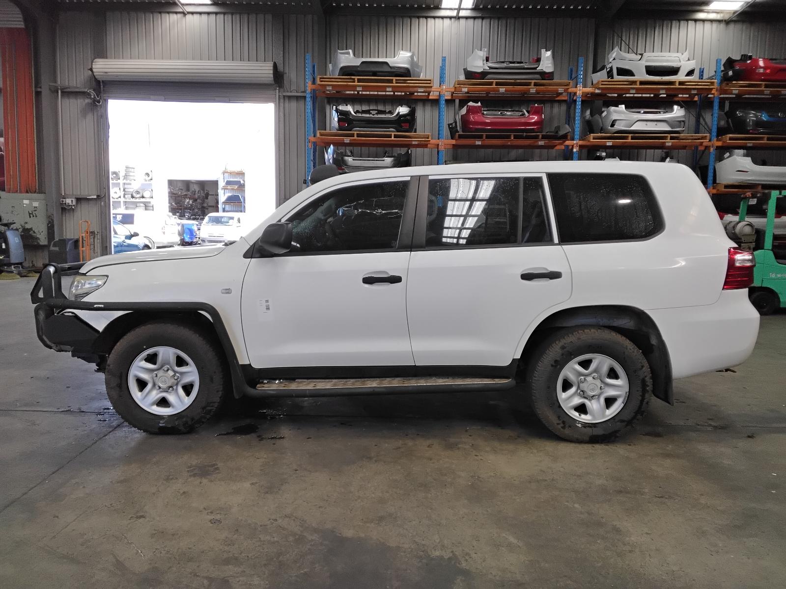 8976182