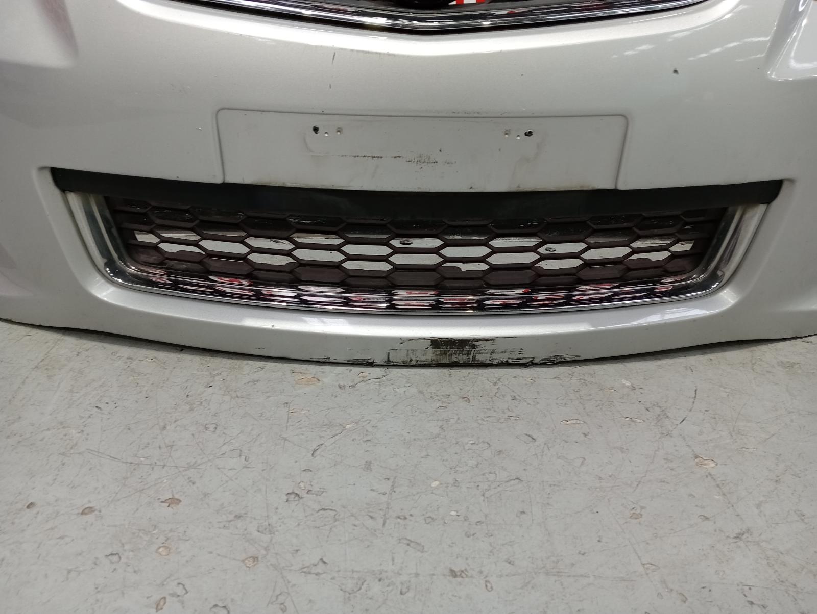 8877673