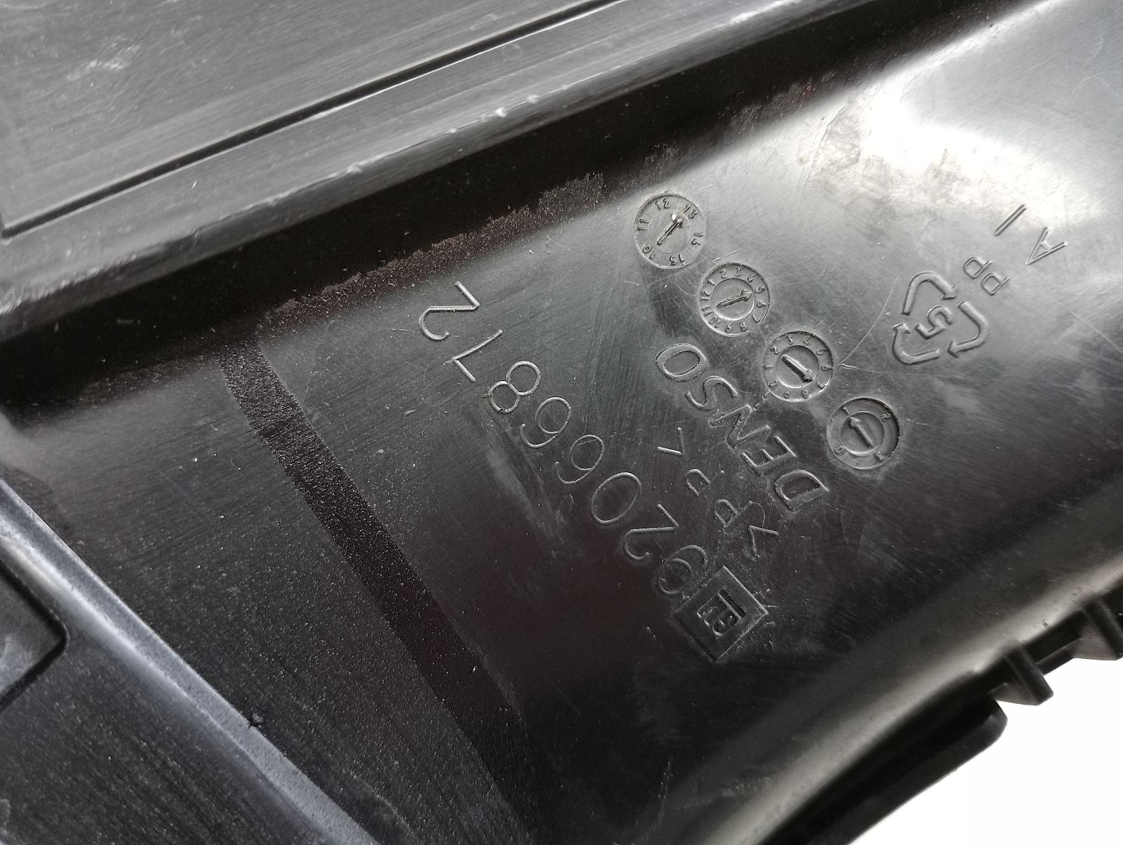 8956158