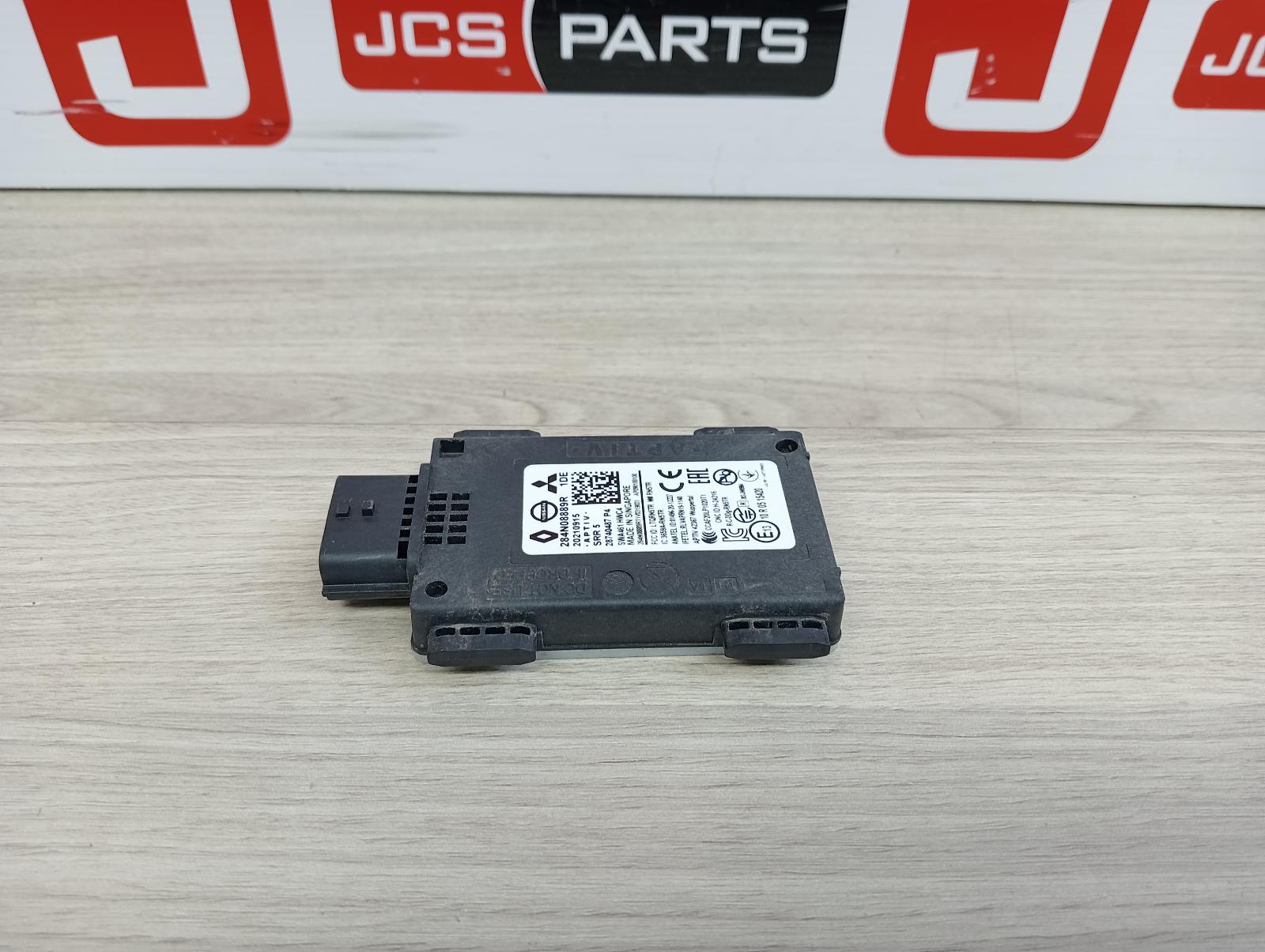 8960725