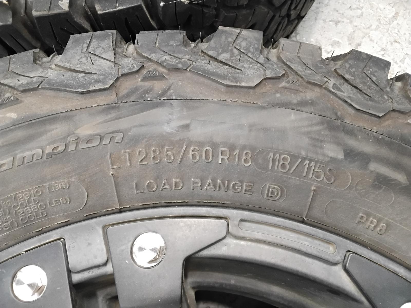 8955023