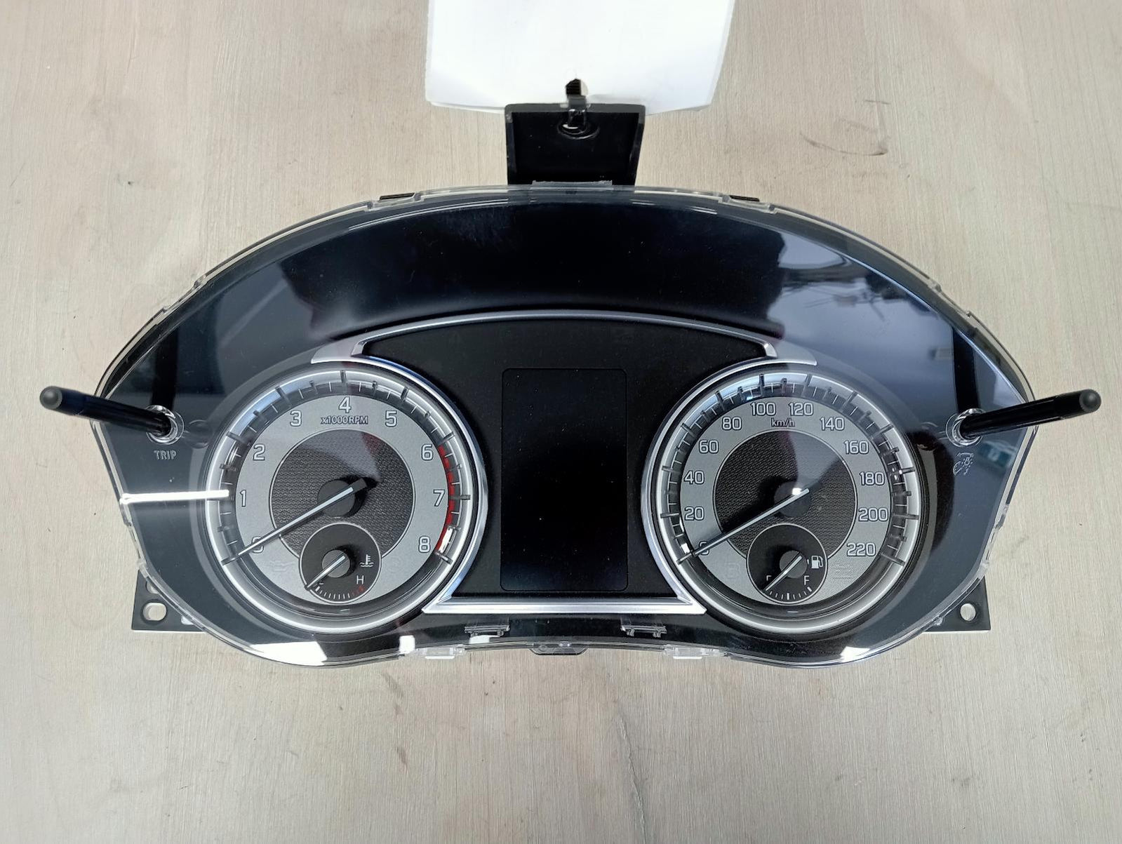 SUZUKI VITARA INSTRUMENT CLUSTER INSTRUMENT CLUSTER, AUTO T/M, VITARA, LY (VIN T