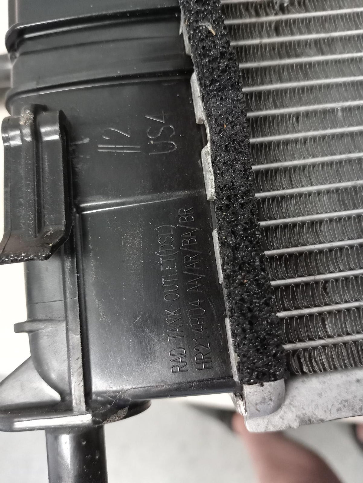 9005821
