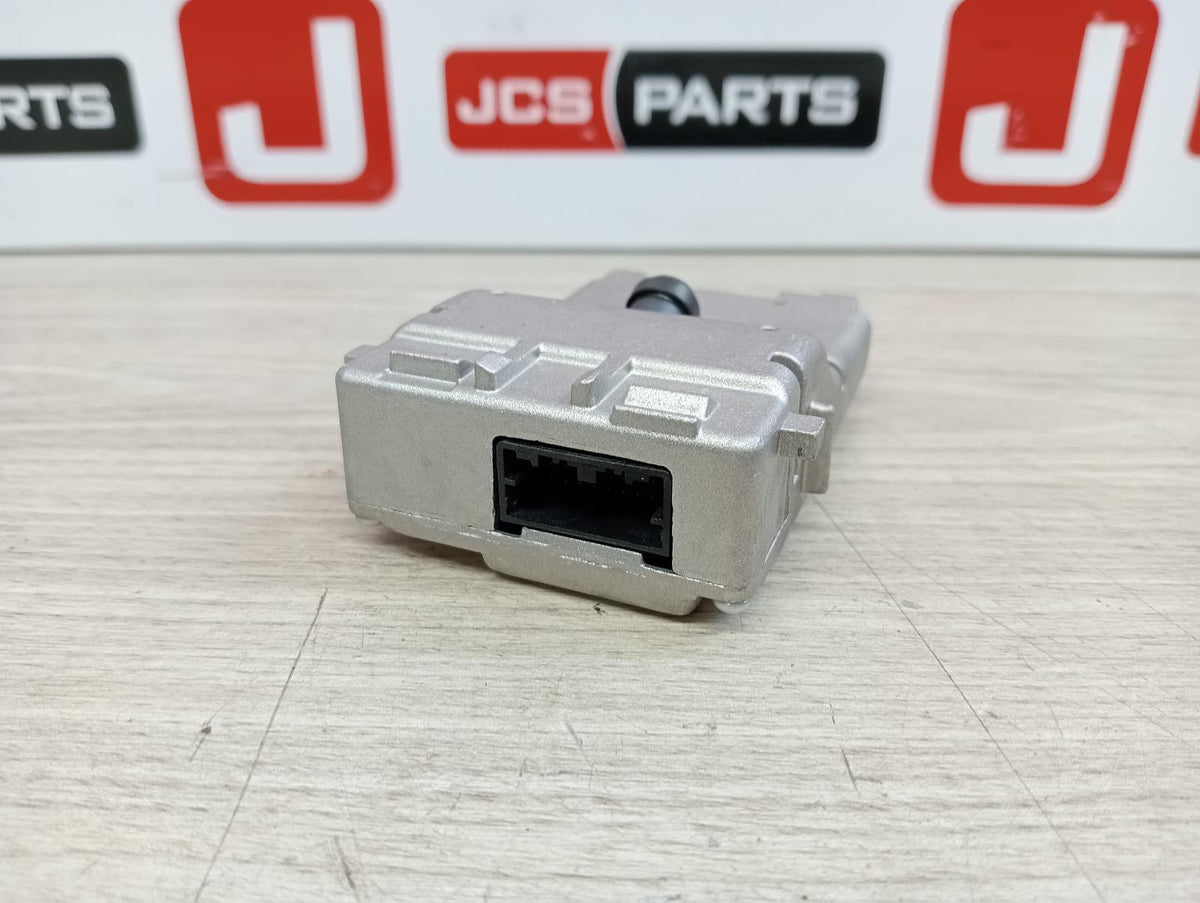 8950926