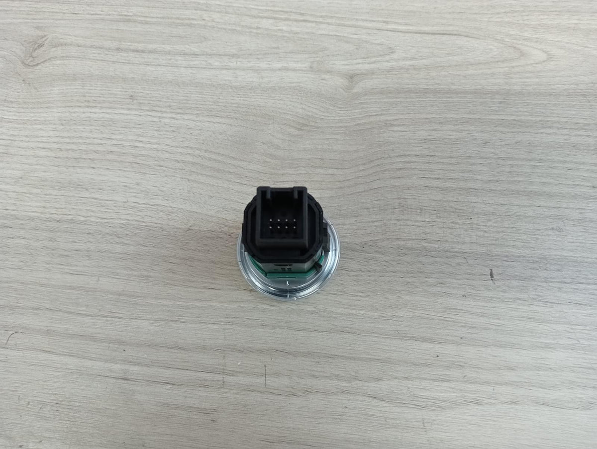 9010880