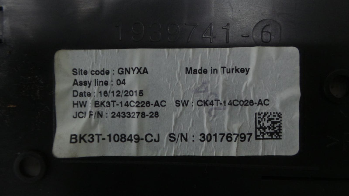 8991385