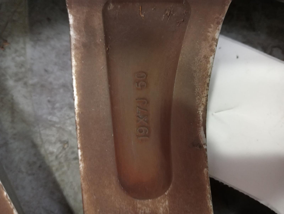 9035908