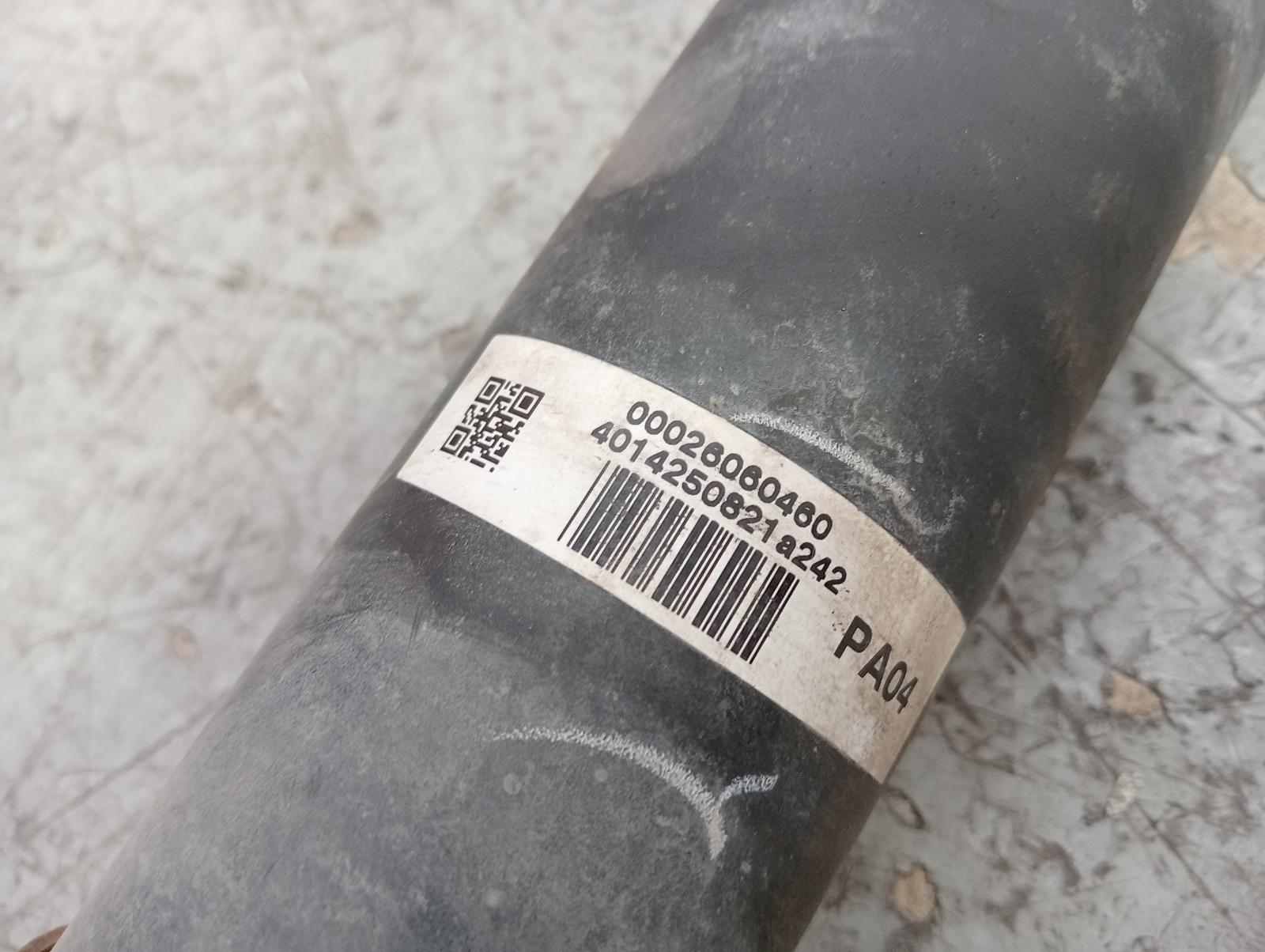 8972497