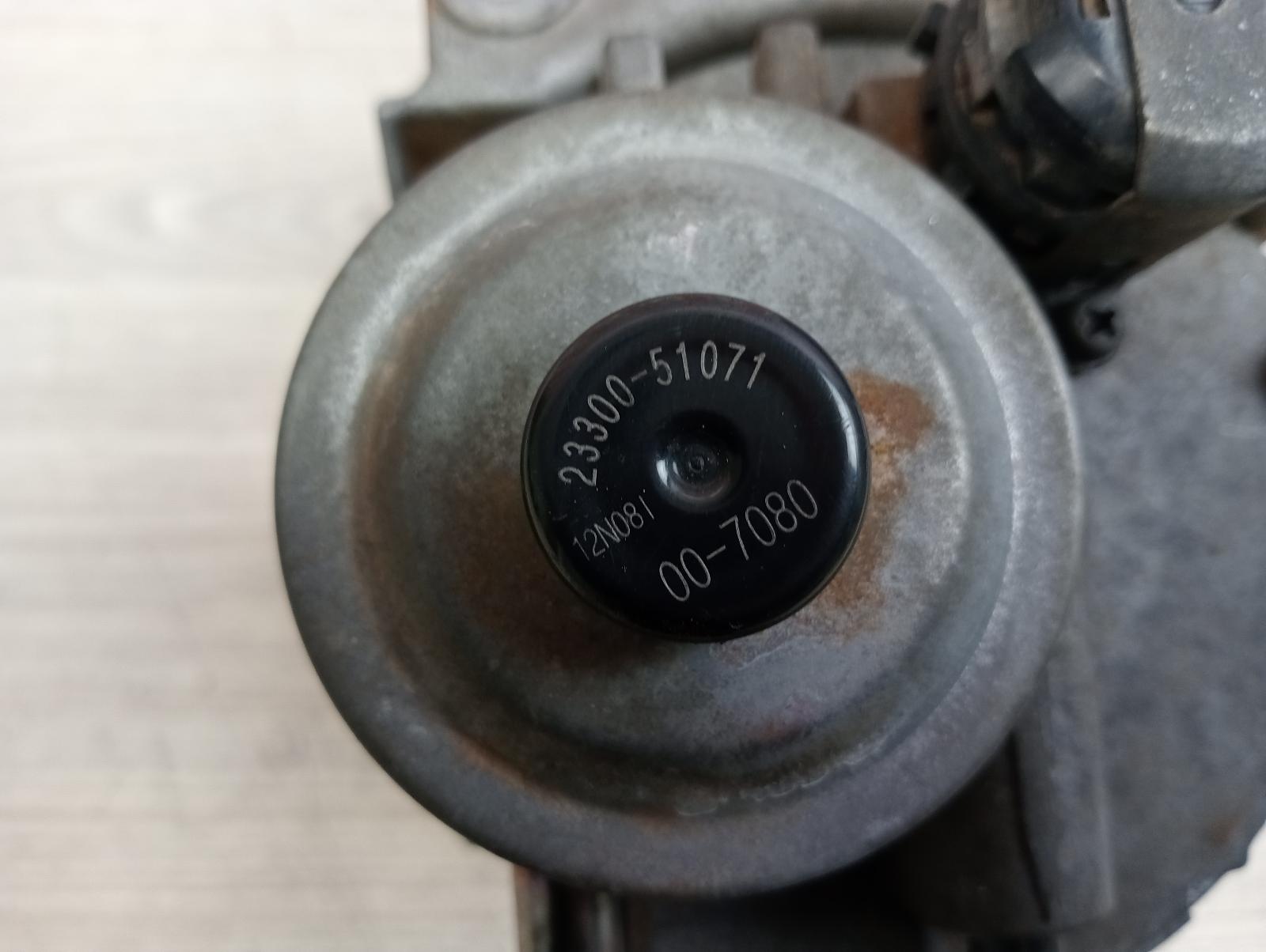 8937144