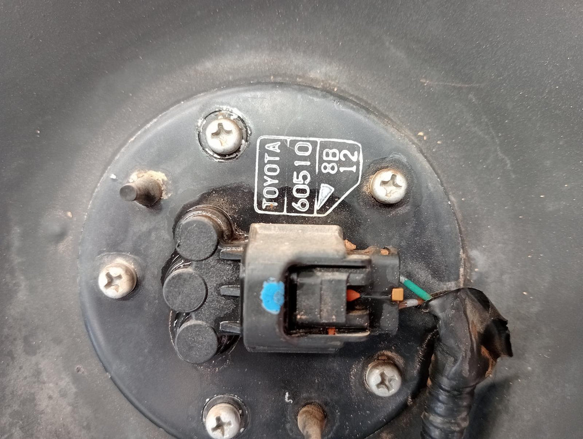 9008532