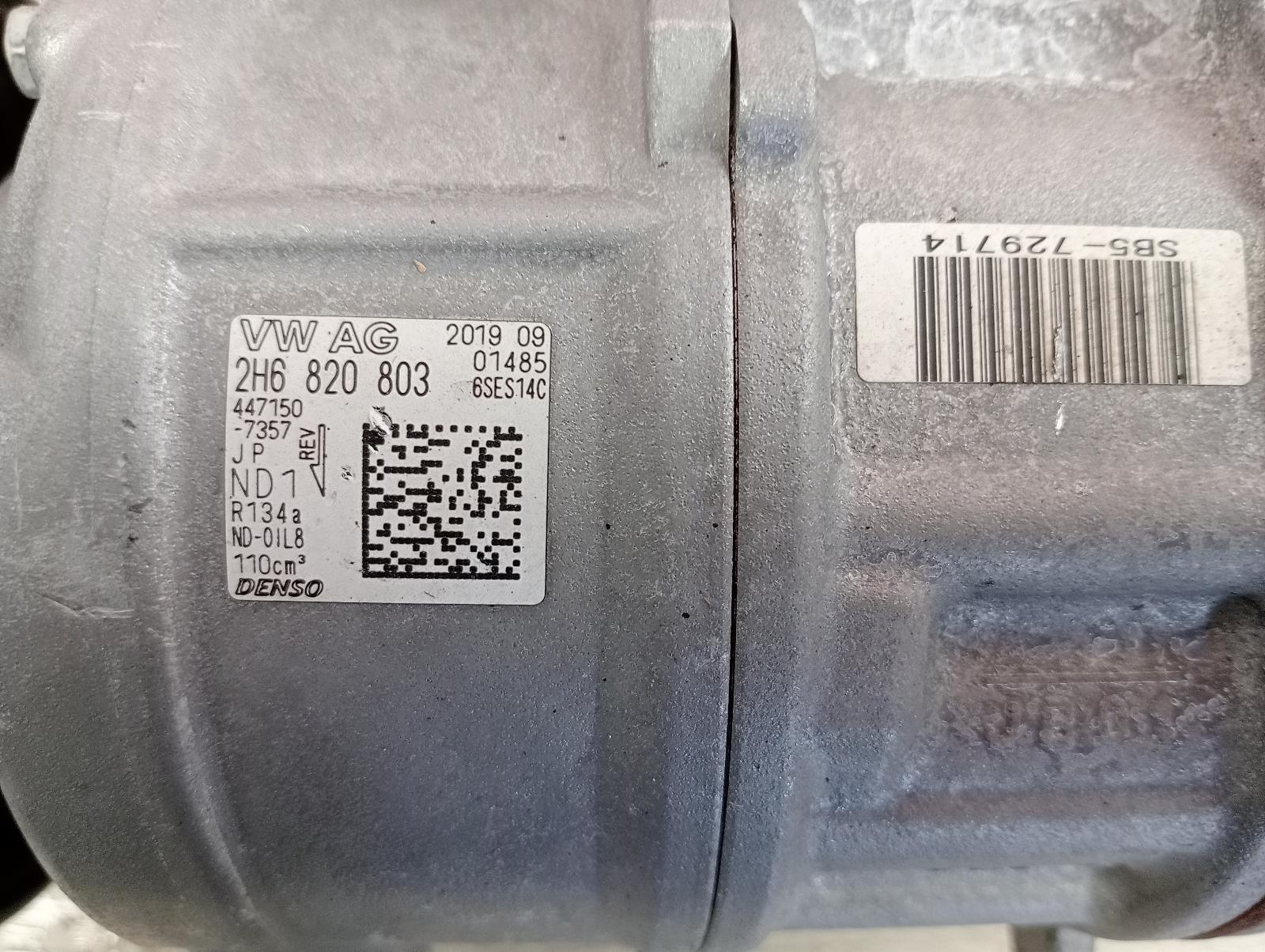 8960855