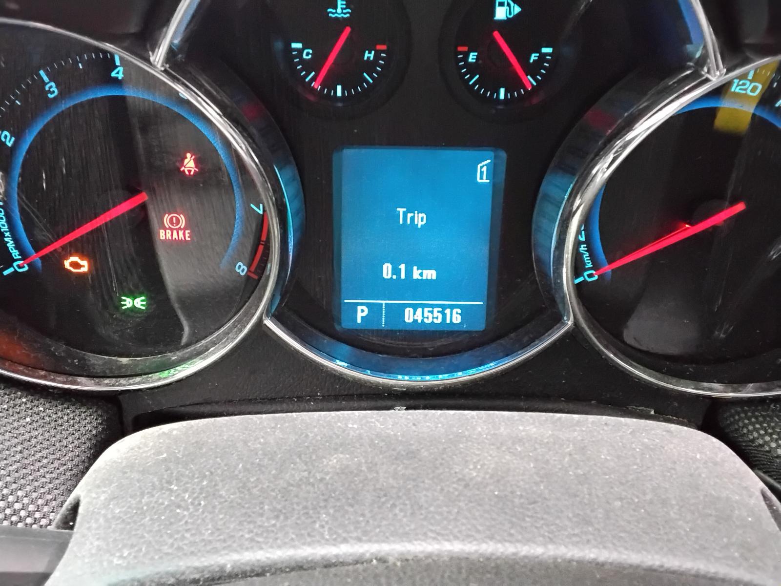8975902