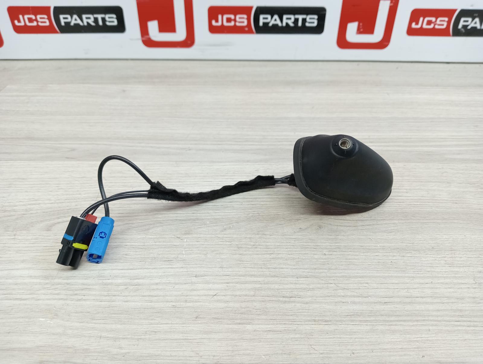 FORD FOCUS ANTENNA LZ, 10/14-11/18 2016