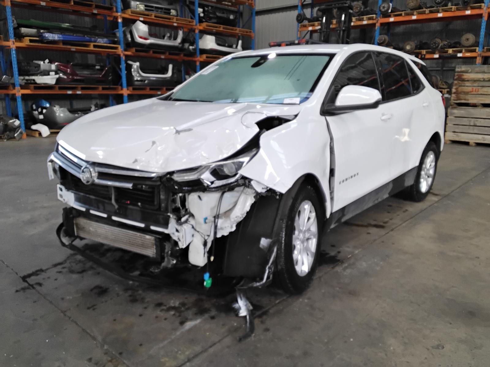 8981712