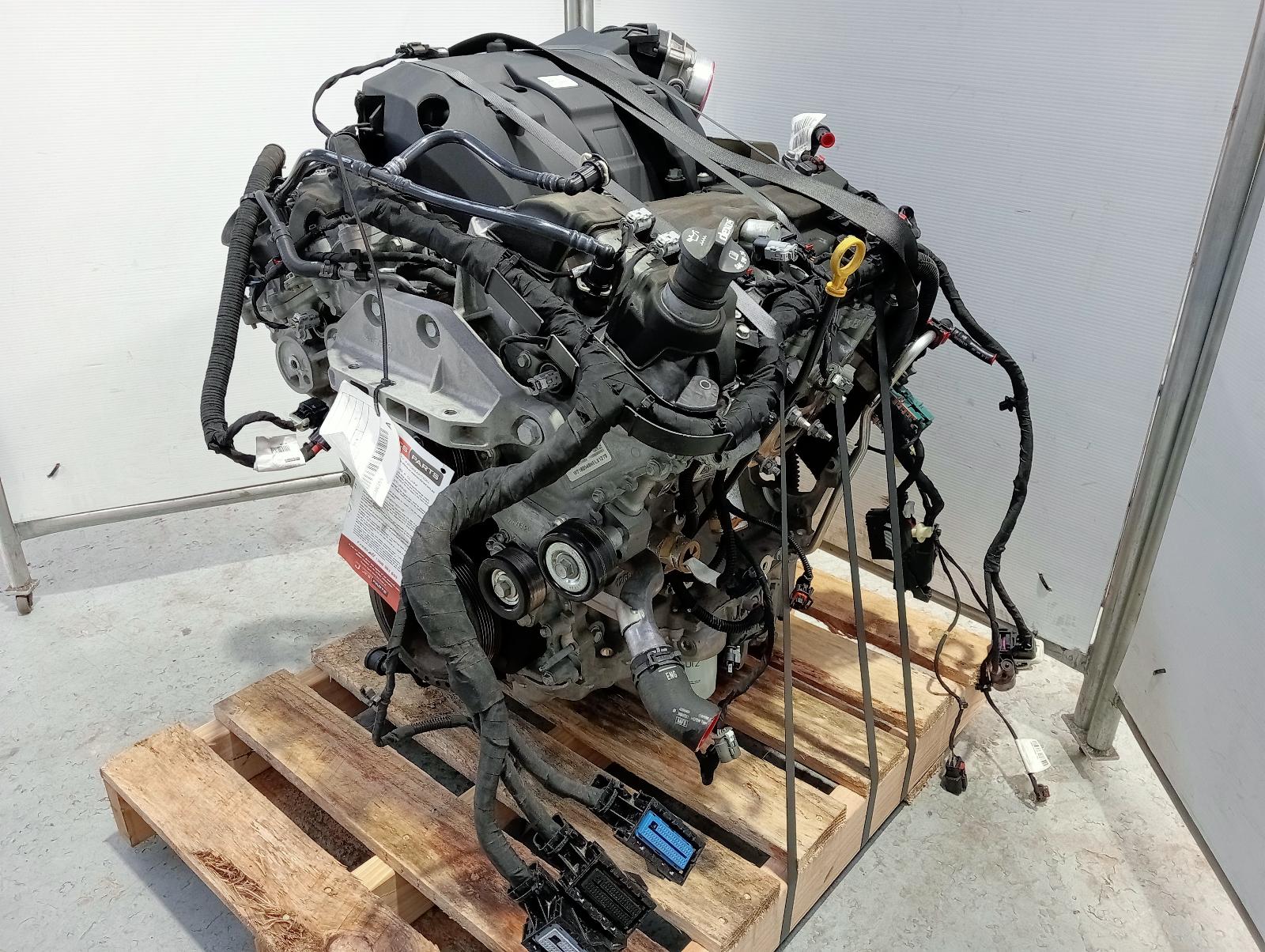 8951555