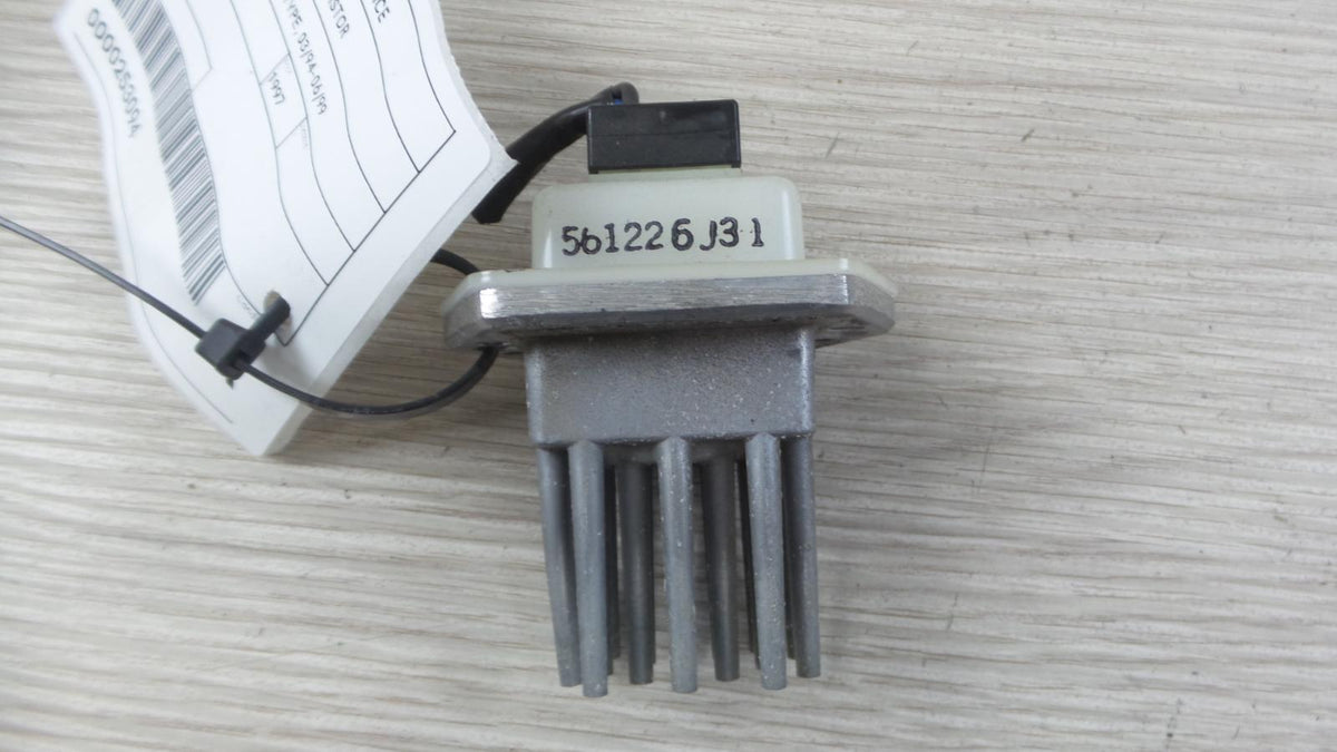 9072689