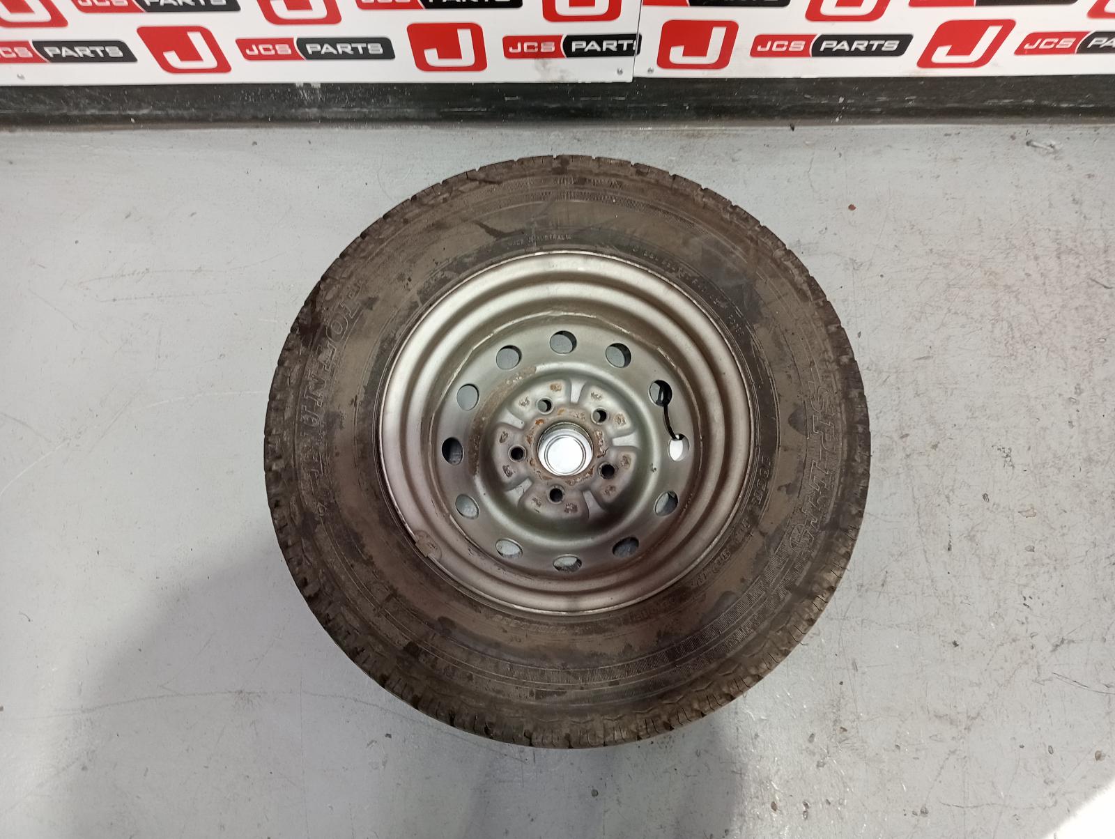 8952478