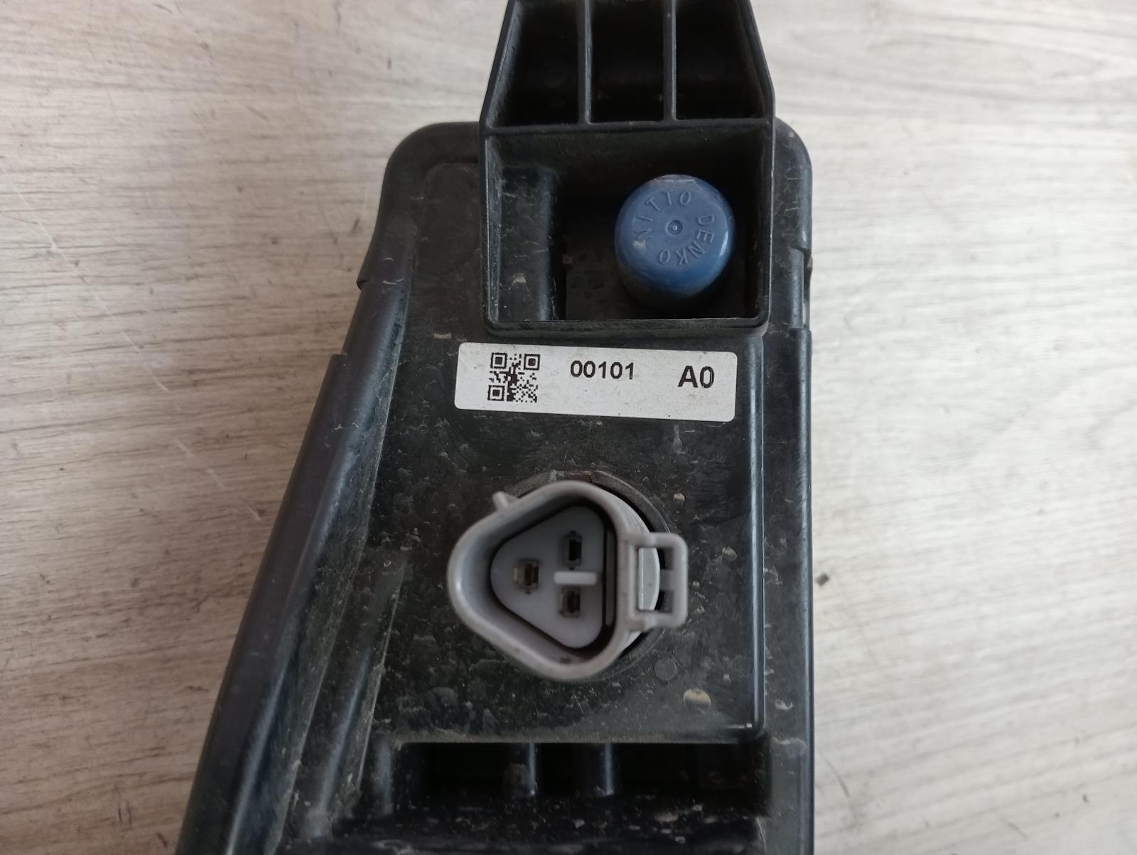 8972855