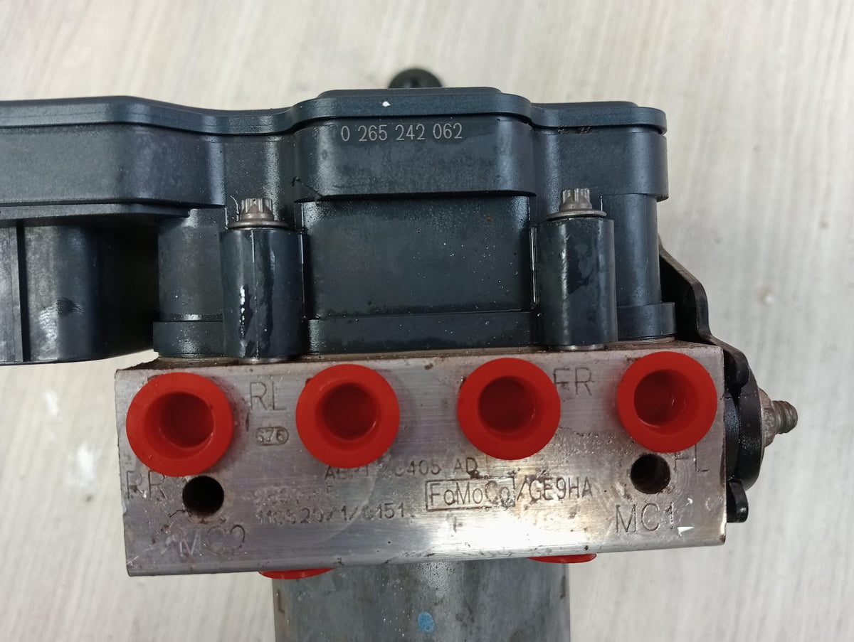9013815