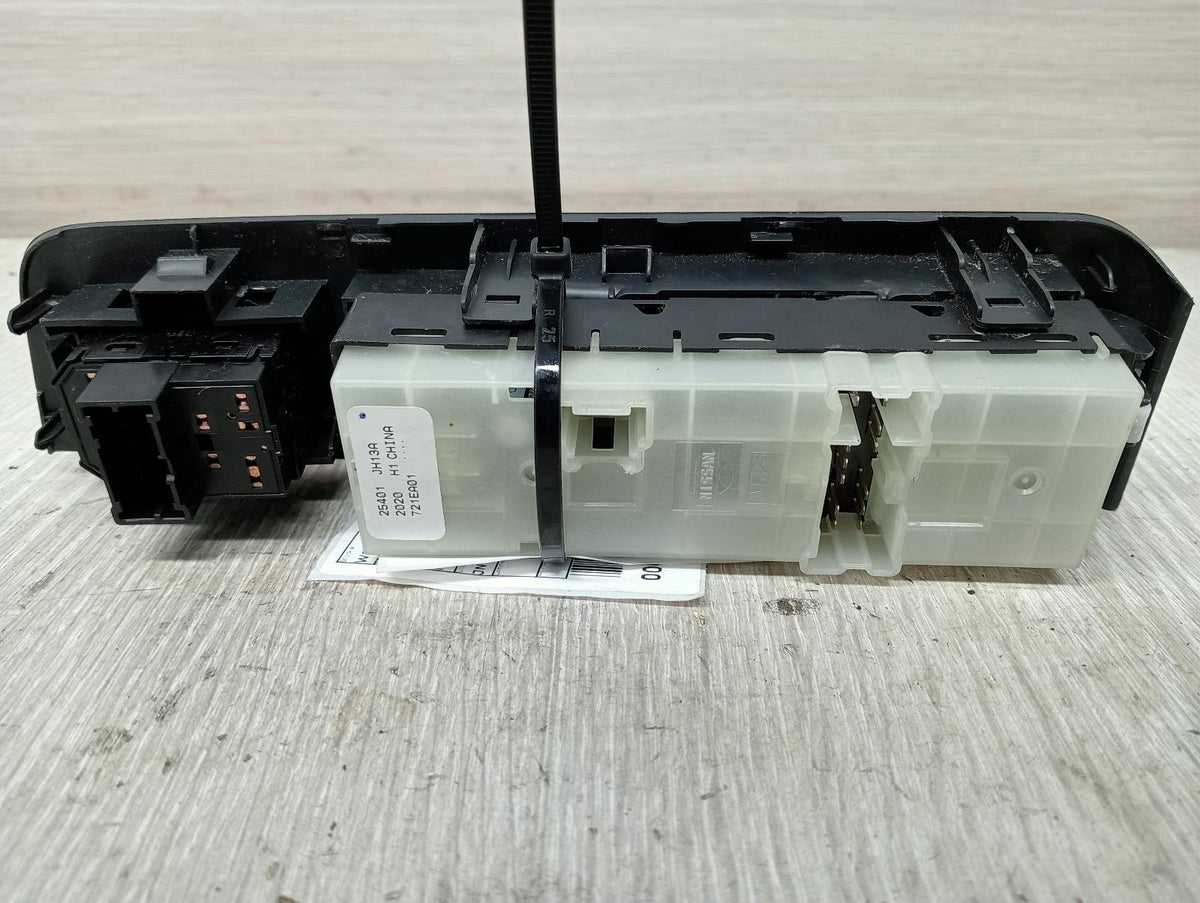 9003184
