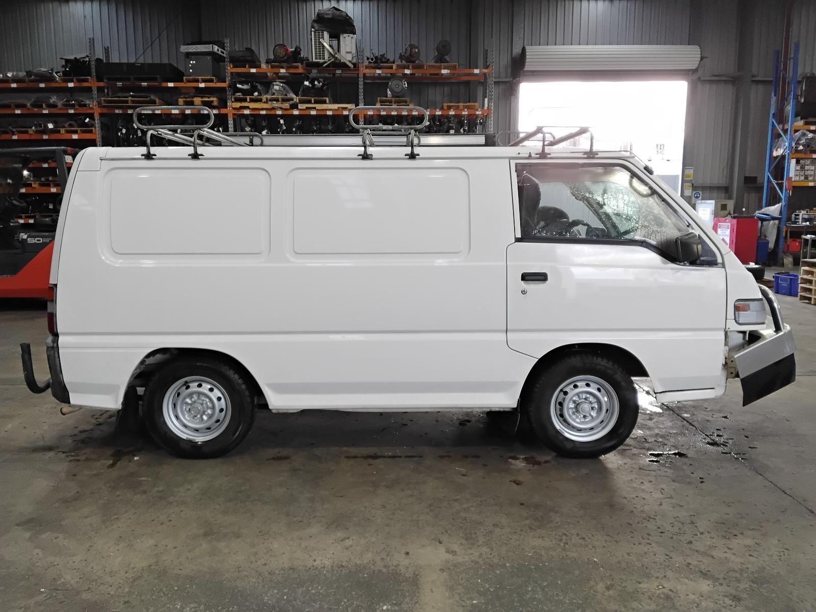 8952457