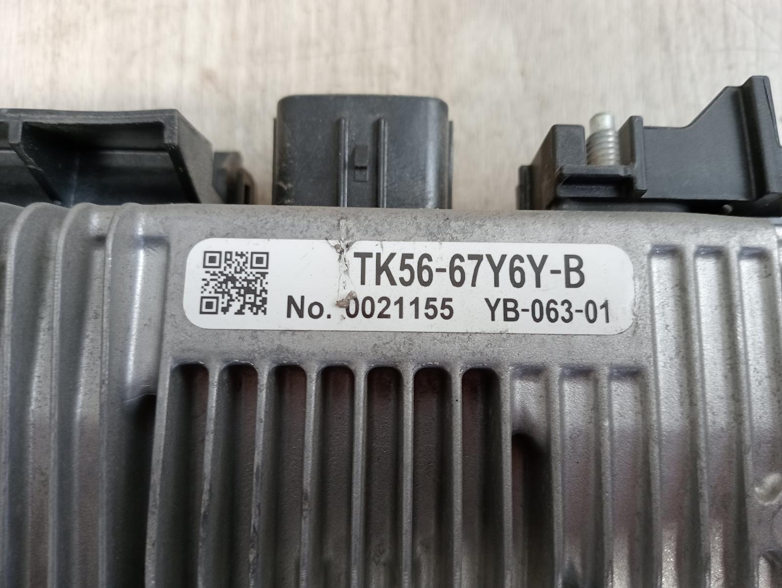 8993087