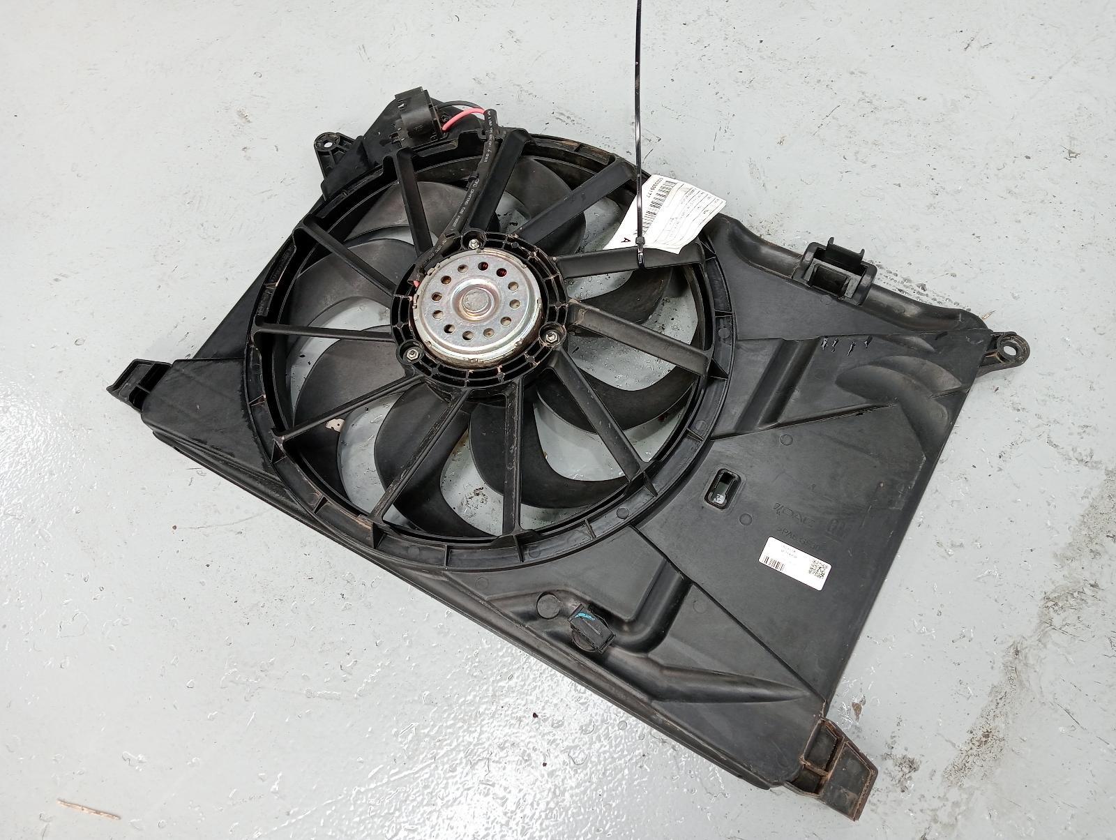 8971571