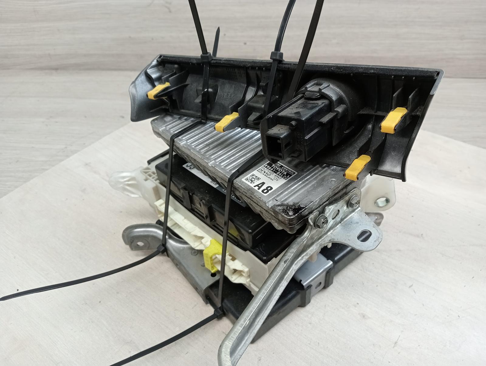 8994070