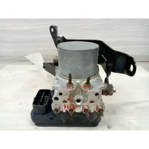 MITSUBISHI TRITON ABS PUMP/MODULATOR MN, P/N 4670A609, 08/09-04/15 2013