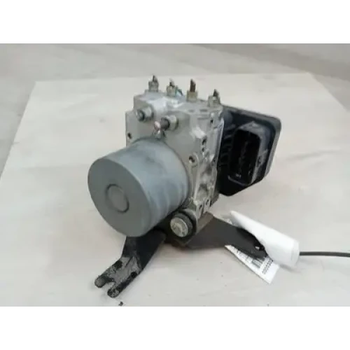 ISUZU DMAX ABS PUMP/MODULATOR P/N 898279490, RC, 06/12-06/20 2016