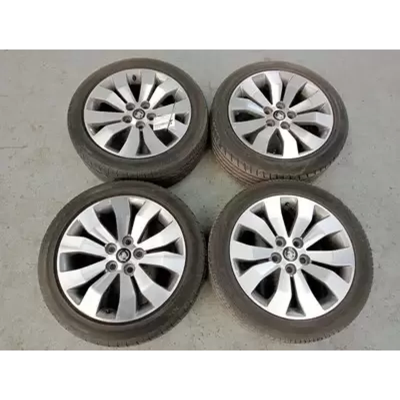 HOLDEN STATESMAN/CAPRICE WHEEL ALLOY FACTORY, 18X8IN, CAPRICE V, WM, 09/10-04/13