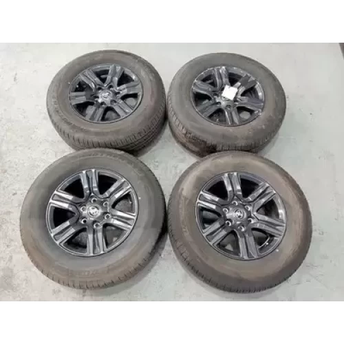 TOYOTA HILUX WHEEL ALLOY FACTORY, 17X7.5IN, 6 SPOKE, BLACK, 08/20- 2023