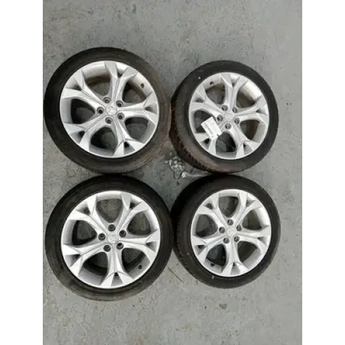 HOLDEN ASTRA WHEEL ALLOY FACTORY, 17X7.5IN, 5 V-SPOKE, BL, SEDAN, 05/17-12/20 20