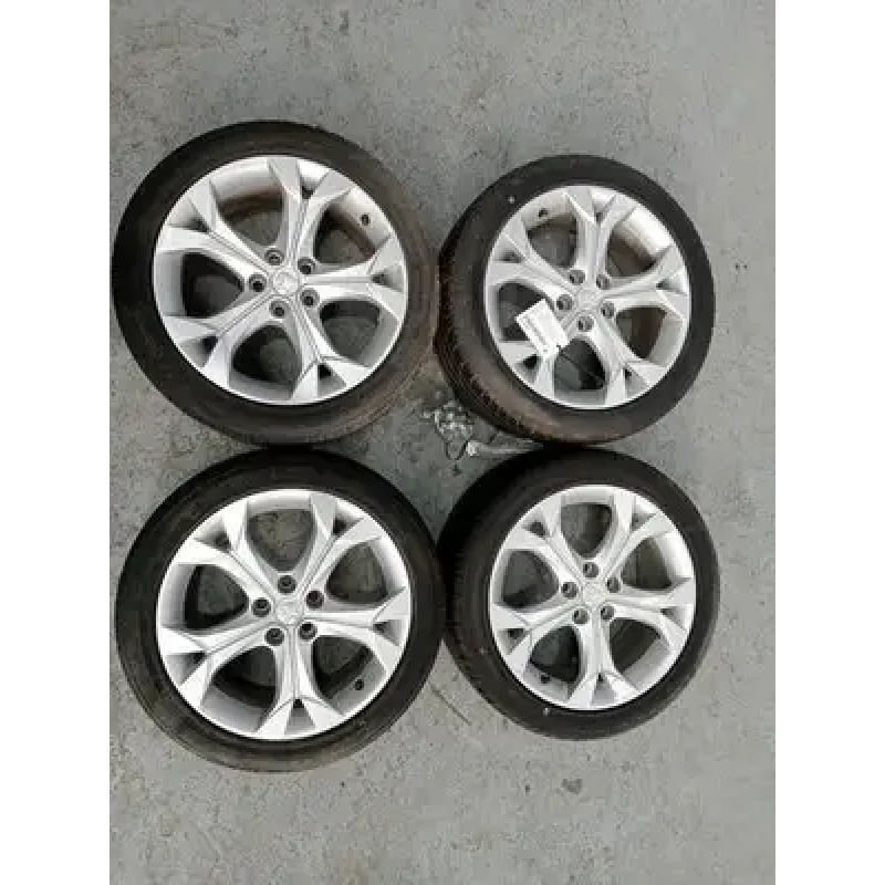 HOLDEN ASTRA WHEEL ALLOY FACTORY, 17X7.5IN, 5 V-SPOKE, BL, SEDAN, 05/17-12/20 20