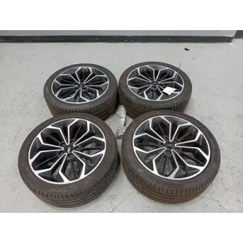 FORD FOCUS WHEEL ALLOY FACTORY, 18X8IN, 15 SPOKE, DARK GREY AND POLISHED, SA, 10