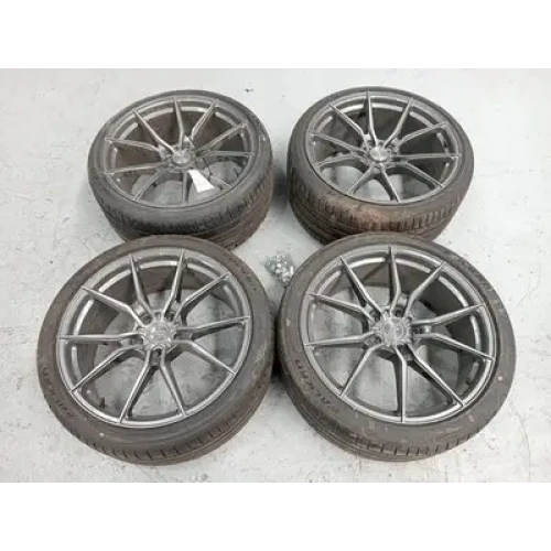 HOLDEN COMMODORE WHEEL ALLOY AFTERMARKET, VF, 05/13-12/17 2016