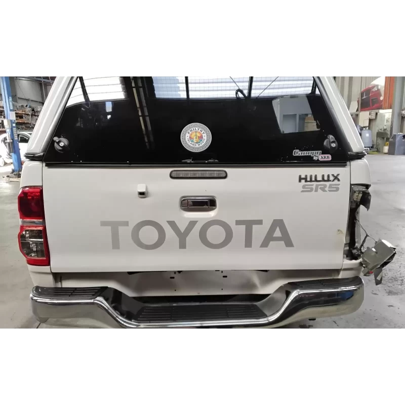 TOYOTA HILUX BOOTLID/TAILGATE TAILGATE, CENTRE HANDLE TYPE, NON TONNEAU HOOKS, W