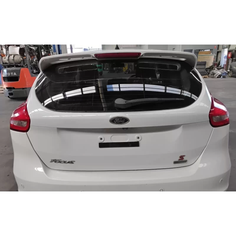 FORD FOCUS BOOTLID/TAILGATE TAILGATE, LZ, HATCH, SPORT/TITANIUM/ST, SPOILERED TY