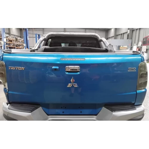 MITSUBISHI TRITON BOOTLID/TAILGATE TAILGATE, MQ, W/ REVERSE CAMERA & BRAKE L