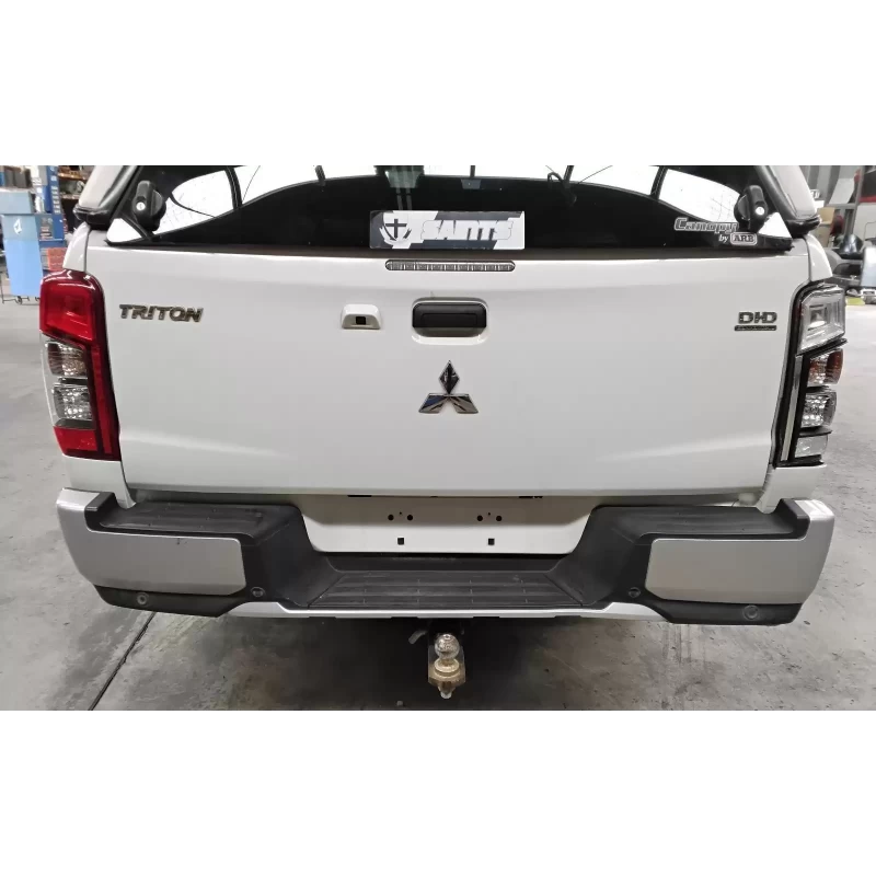 MITSUBISHI TRITON BOOTLID/TAILGATE TAILGATE, MR, SMALL HANDLE, W/ REVERSE CAMERA